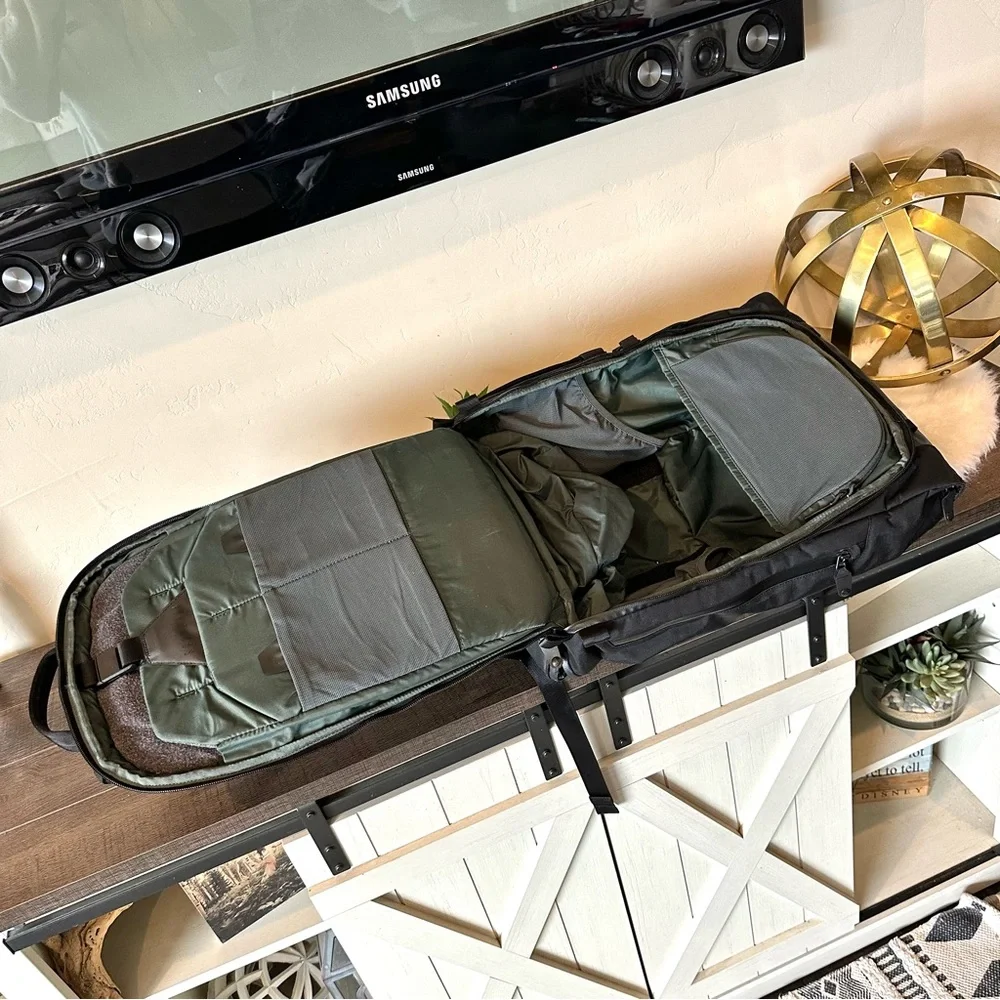 BOUNDARY SUPPLY Land Water Rock ERRANT BACKPACK Black Retail $239